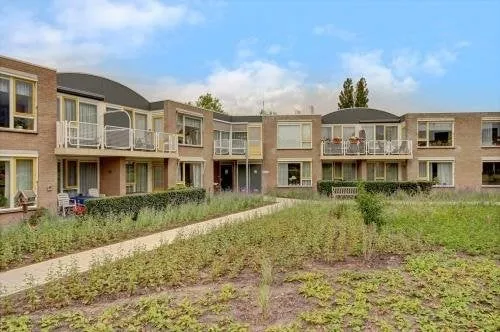 Oranjeplein - Vroomshoop