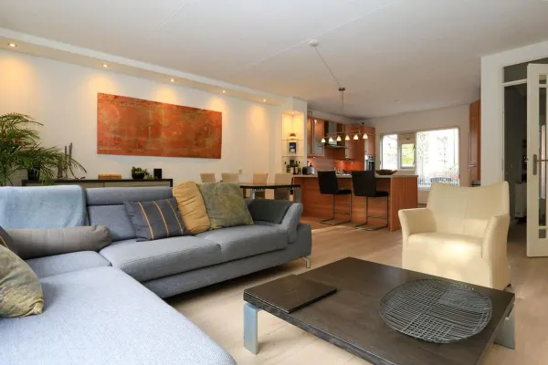 Valkhof - Leidschendam